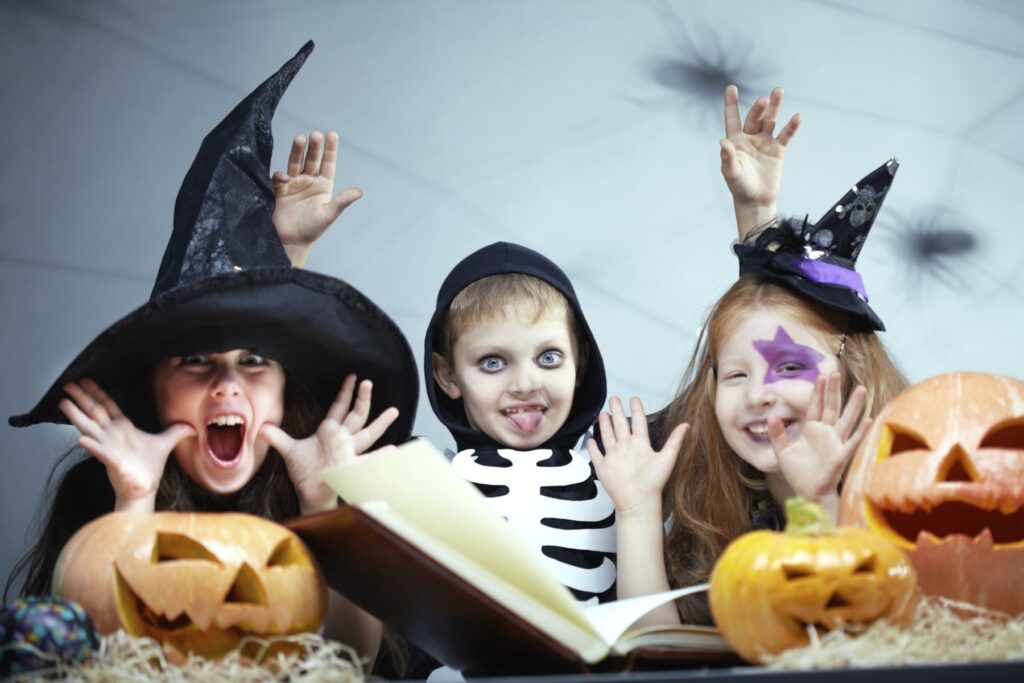 hallowen, crianças, fantasias, bruxas